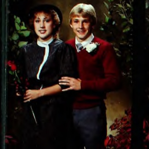 Meet your Posher, Melissa - Picture 3 of 5